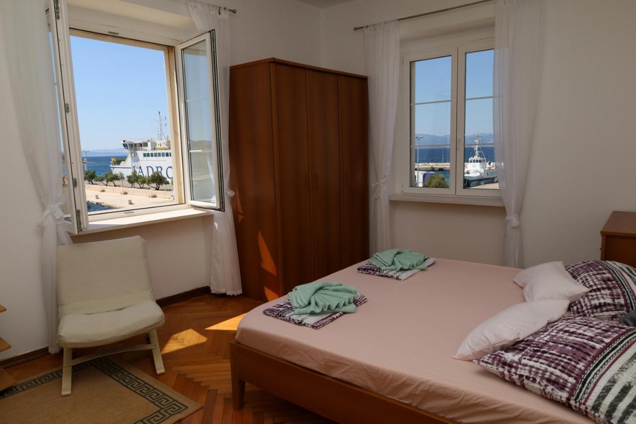 Apartman Dajana Supetar Zewnętrze zdjęcie